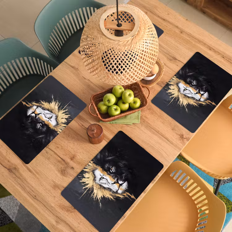 Leeuw - Gesplitst - Zwart - Lijn Placemat vinyl groot -zzsfeer5_Kitchenyeah-website