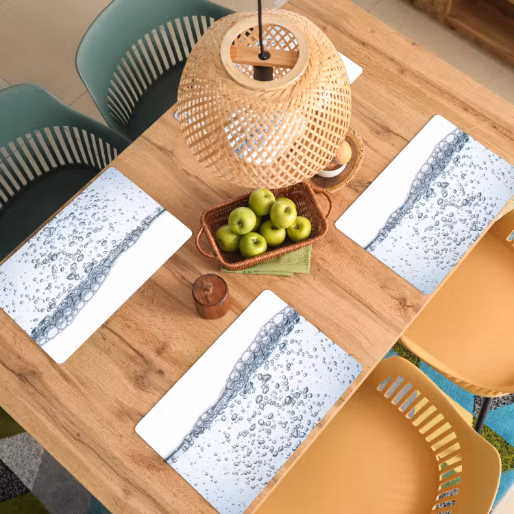 Luchtbellen - Water - Dynamisch Placemat vinyl groot -zzsfeer5_Kitchenyeah-website