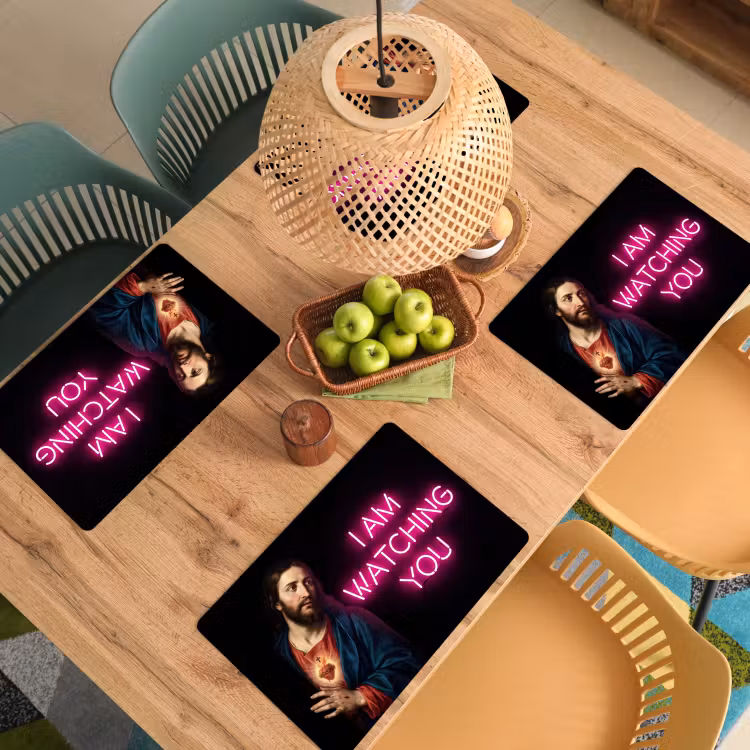 Man - Tekst - Neon Placemat vinyl groot -zzsfeer5_Kitchenyeah-website