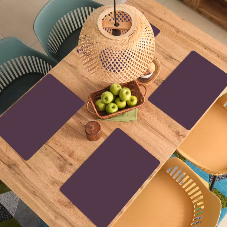 Midnight - Plum - Paars Placemat vinyl groot 368 -zzsfeer5_Kitchenyeah-website