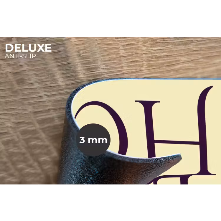 Oh hi - Geel - Monogram Placemat vinyl groot -closeup