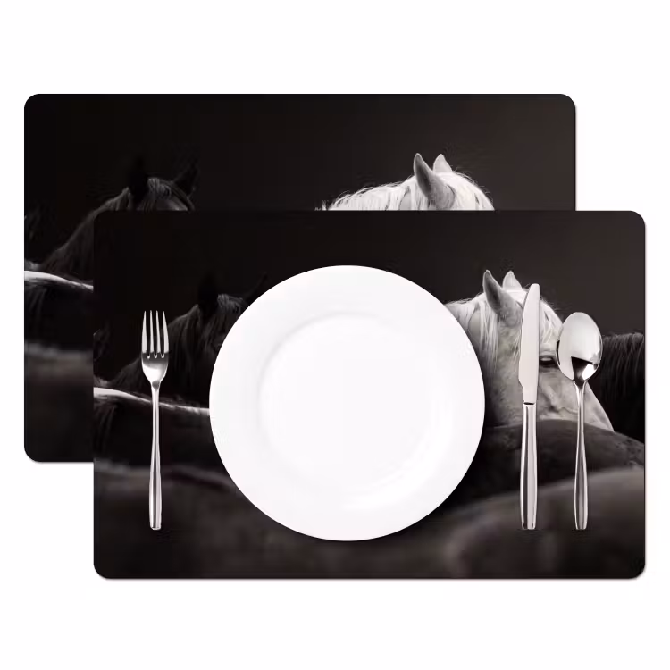 Paarden - Zwart - Wit - Kudde Placemat vinyl groot -zzsfeer2_Kitchenyeah-website