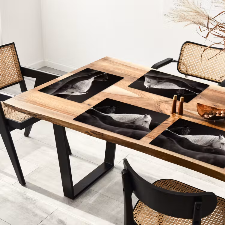 Paarden - Zwart - Wit - Kudde Placemat vinyl groot -zzsfeer4_Kitchenyeah-website