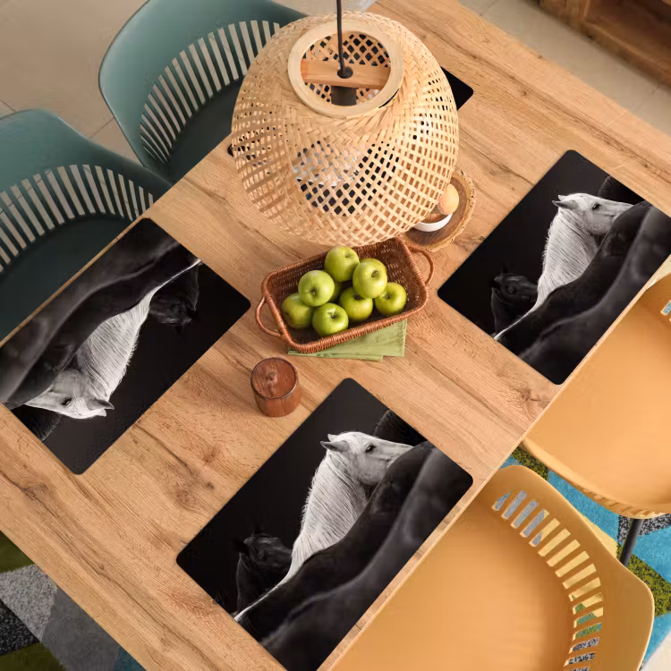 Paarden - Zwart - Wit - Kudde Placemat vinyl groot -zzsfeer5_Kitchenyeah-website