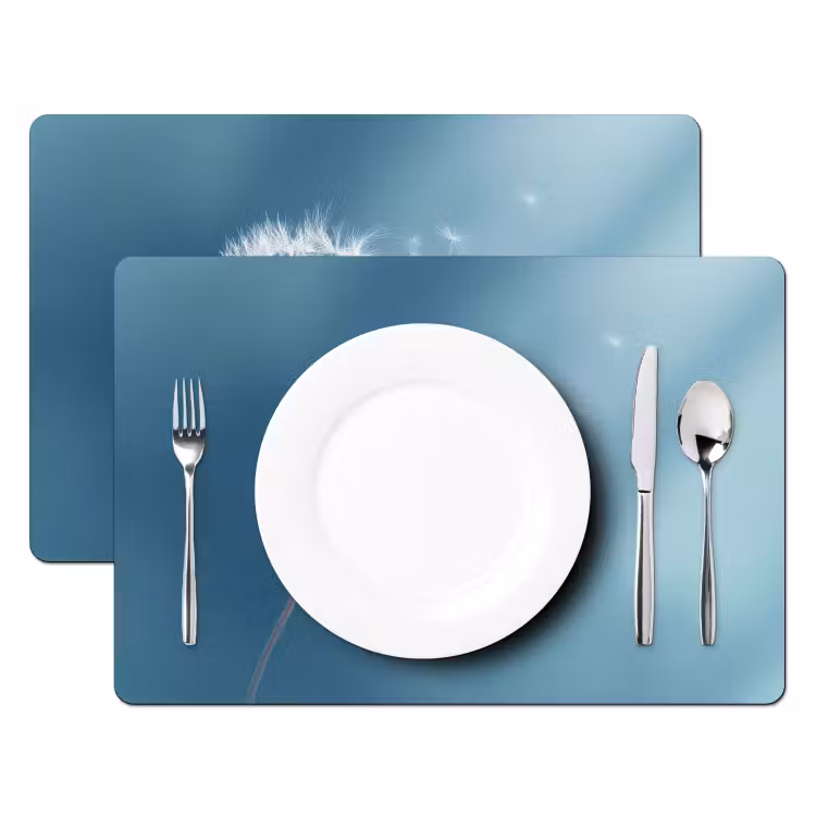 Paardenbloem - Wind - Blauw Placemat vinyl groot -zzsfeer2_Kitchenyeah-website