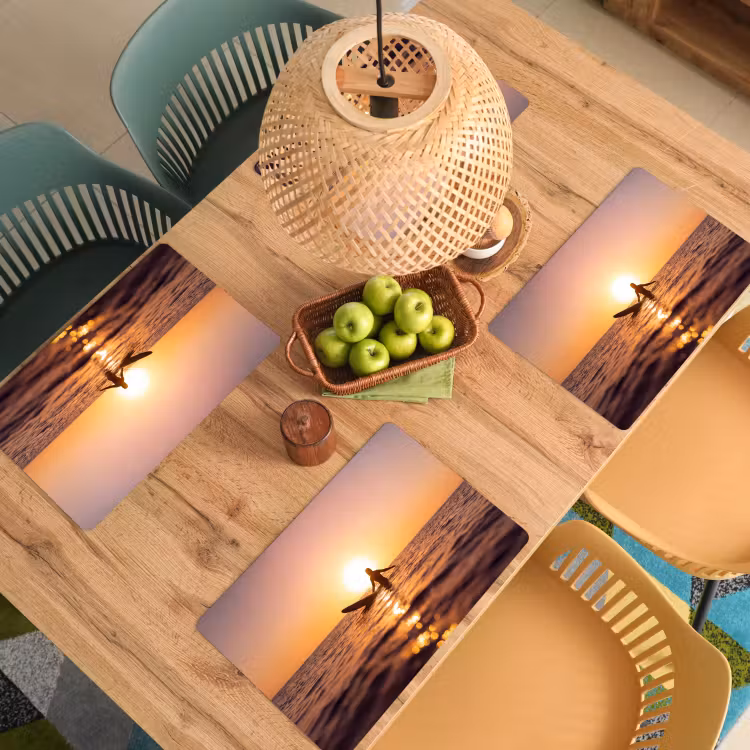 Persoon - Surfen - Zonsondergang - Zee - Oranje Placemat vinyl groot -zzsfeer5_Kitchenyeah-website