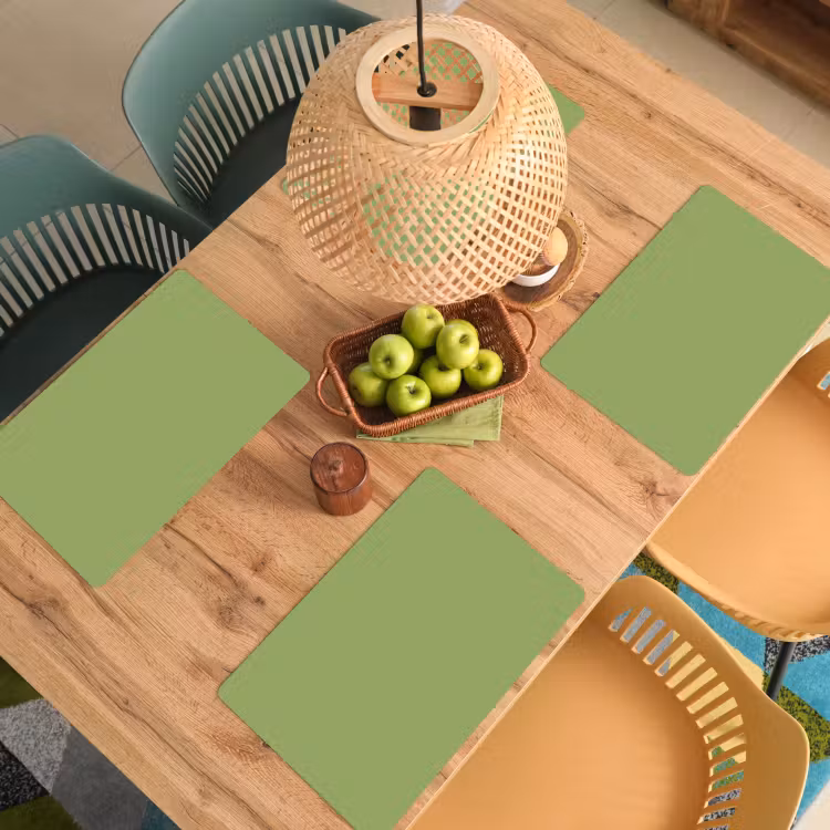 Sage - Green - Groen Placemat vinyl groot 368 -zzsfeer5_Kitchenyeah-website