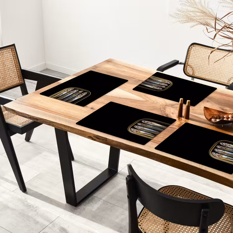 Sardines - Blik - Zwart - Vissen Placemat vinyl groot -zzsfeer4_Kitchenyeah-website