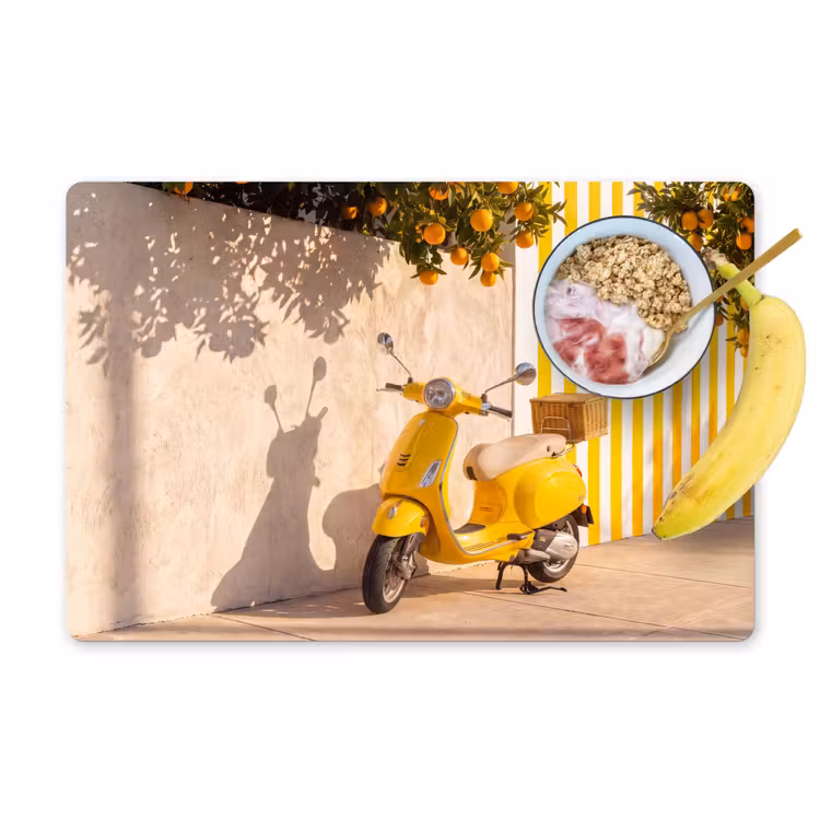 Scooter - Natuur - Zomer - Geel - Mediterraan Placemat vinyl groot -zzzproduct_Kitchenyeah-website