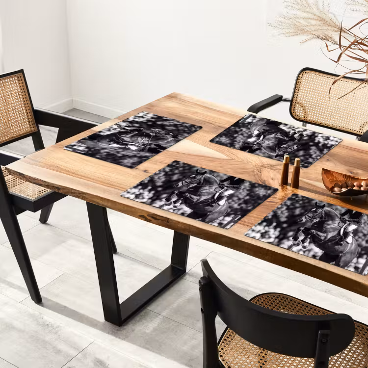 Springen - Paard - Zwart - Wit Placemat vinyl groot -zzsfeer4_Kitchenyeah-website