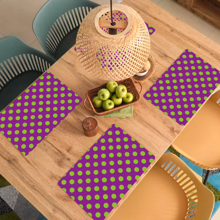 Stippen - Klassiek - Groen Placemat vinyl groot 368 -zzsfeer5_Kitchenyeah-website
