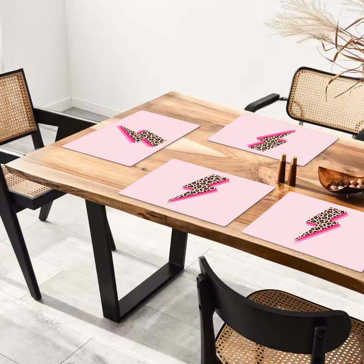 Stippen - Roze - Bliksem Placemat vinyl groot -zzsfeer4_Kitchenyeah-website