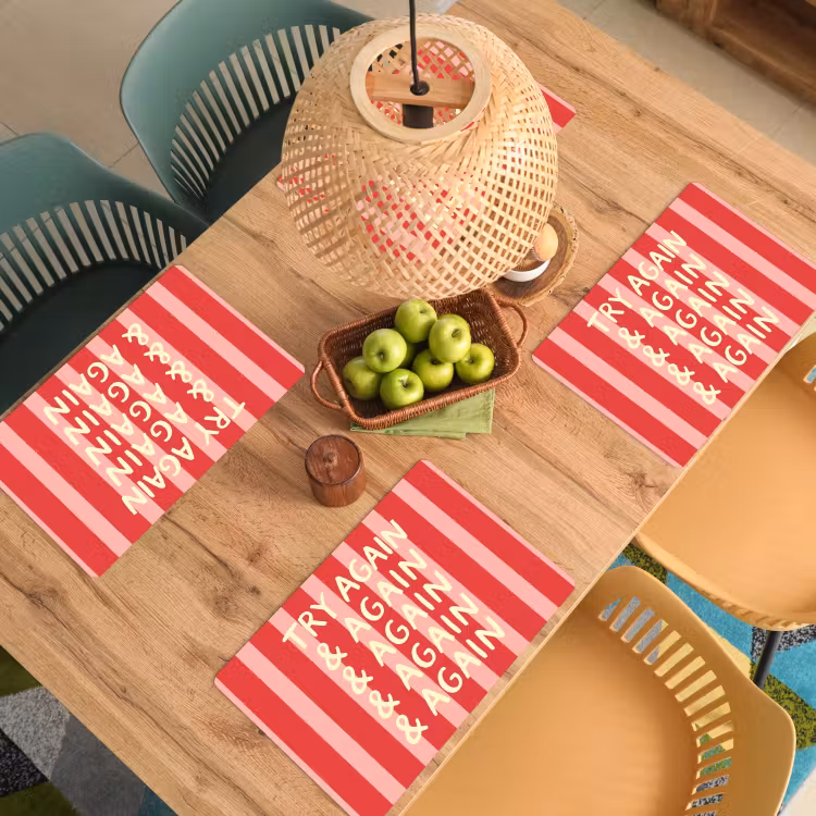 Strepen - Rood - Try again Placemat vinyl groot -zzsfeer5_Kitchenyeah-website