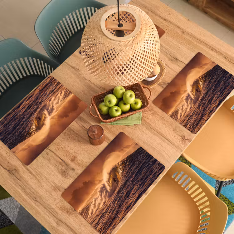 Surfer - Golf - Oceaan - Sport - Oranje Placemat vinyl groot -zzsfeer5_Kitchenyeah-website