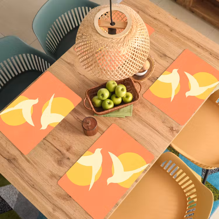 Vogels - Cirkels - Geel Placemat vinyl groot -zzsfeer5_Kitchenyeah-website