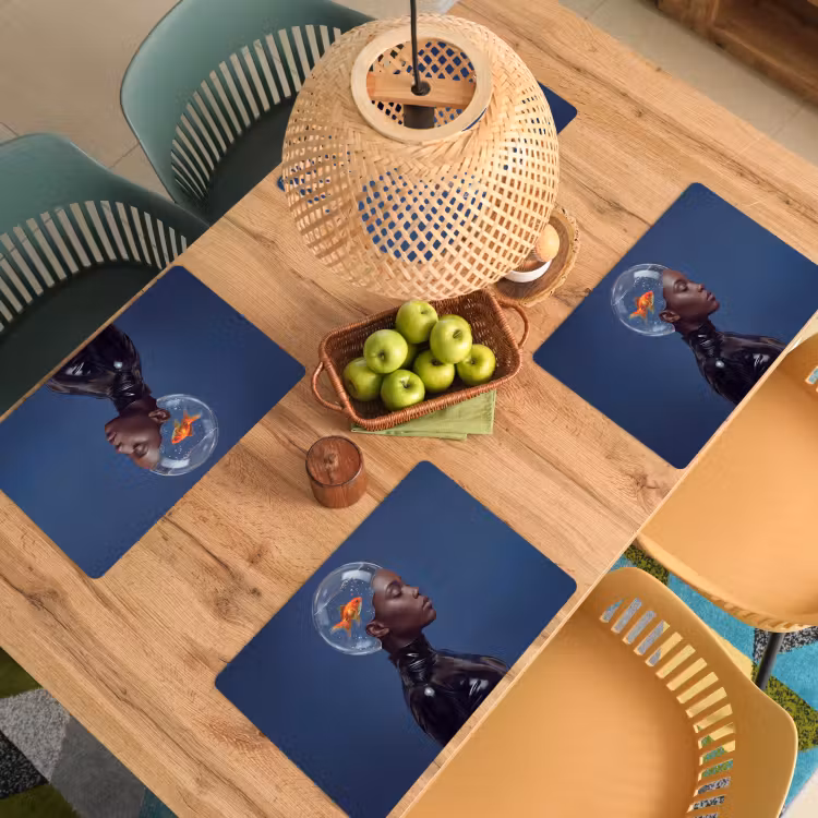 Vrouw - Goudvis - Hoofd - Abstract - Blauw Placemat vinyl groot -zzsfeer5_Kitchenyeah-website