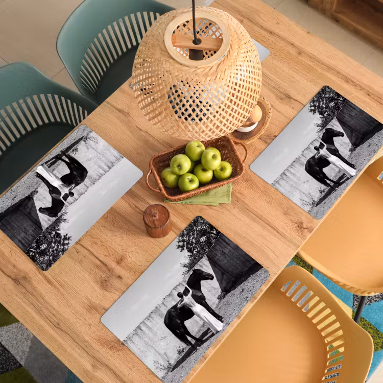 Vrouw - Paard - Artistiek Placemat vinyl groot -zzsfeer5_Kitchenyeah-website