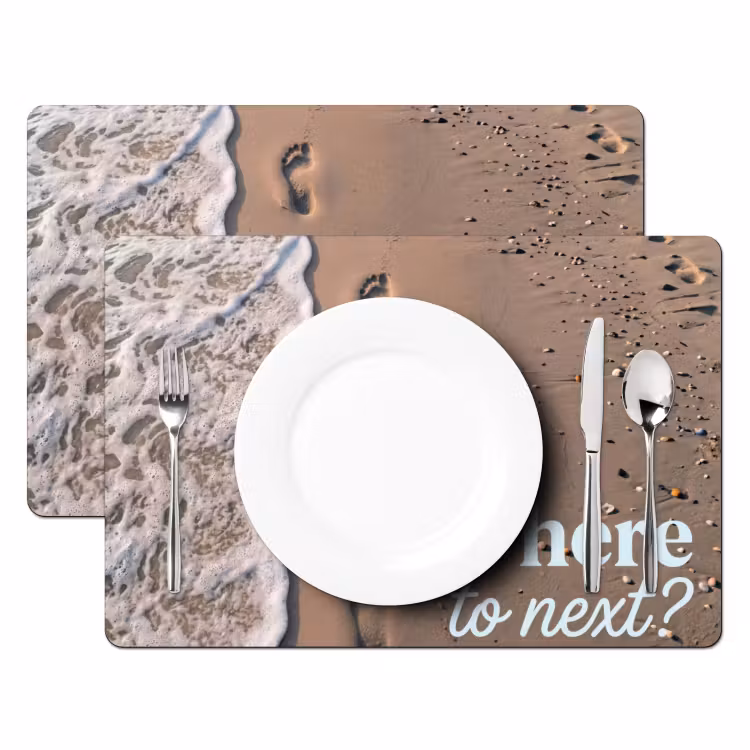 Where to next - Strand - Voetstappen Placemat vinyl groot -zzsfeer2_Kitchenyeah-website