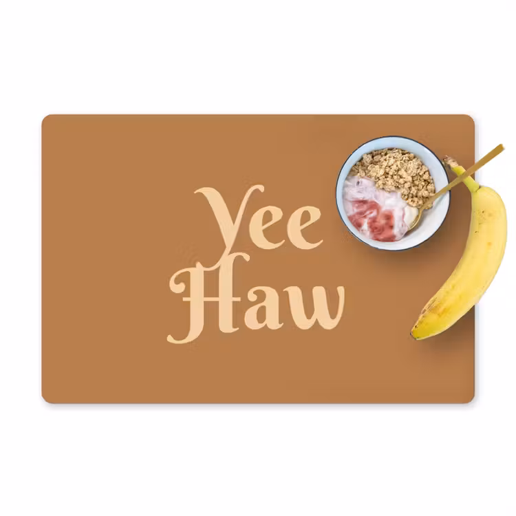 Yee haw - Bruin - Minimalistisch Placemat vinyl groot -zzzproduct_Kitchenyeah-website