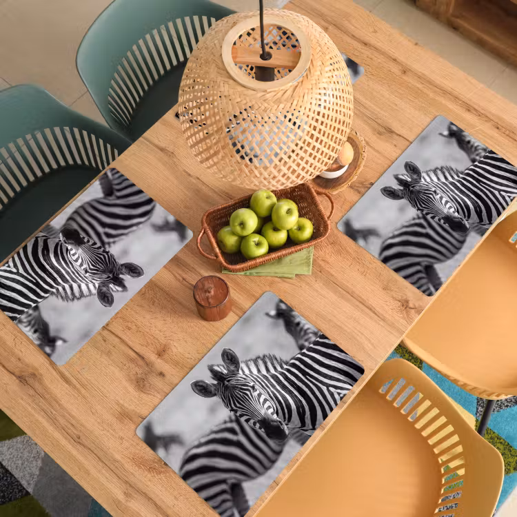 Zebra's - Zwart - Wit Placemat vinyl groot -zzsfeer5_Kitchenyeah-website