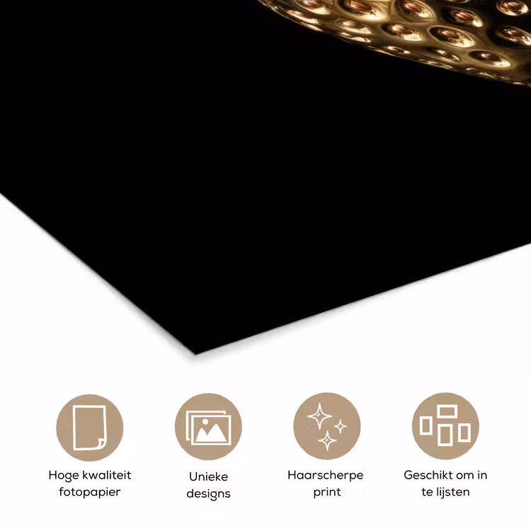 Aardbei - Goud - Zwart - Chrome poster papier klein -closeup_NL
