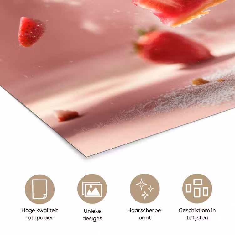Aardbei - Taart- Eten - Roze poster papier klein -closeup_NL
