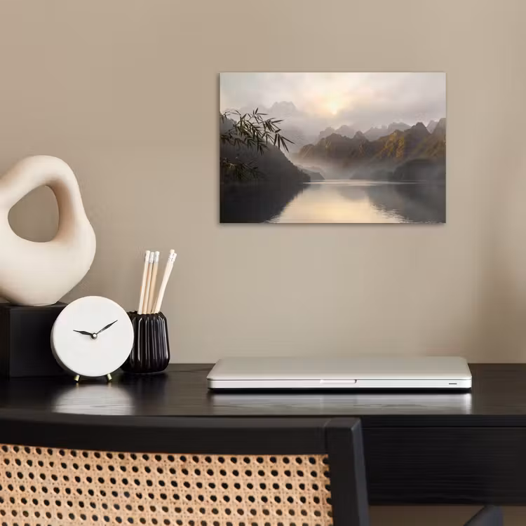 Bergen - Water - Mist - Natuur - Landschap poster papier klein -sfeer1