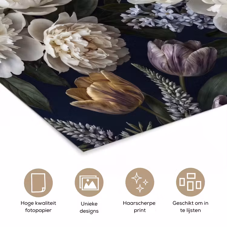 Bloemen - Donker - Elegant - Natuur - Wit poster papier klein -closeup_NL