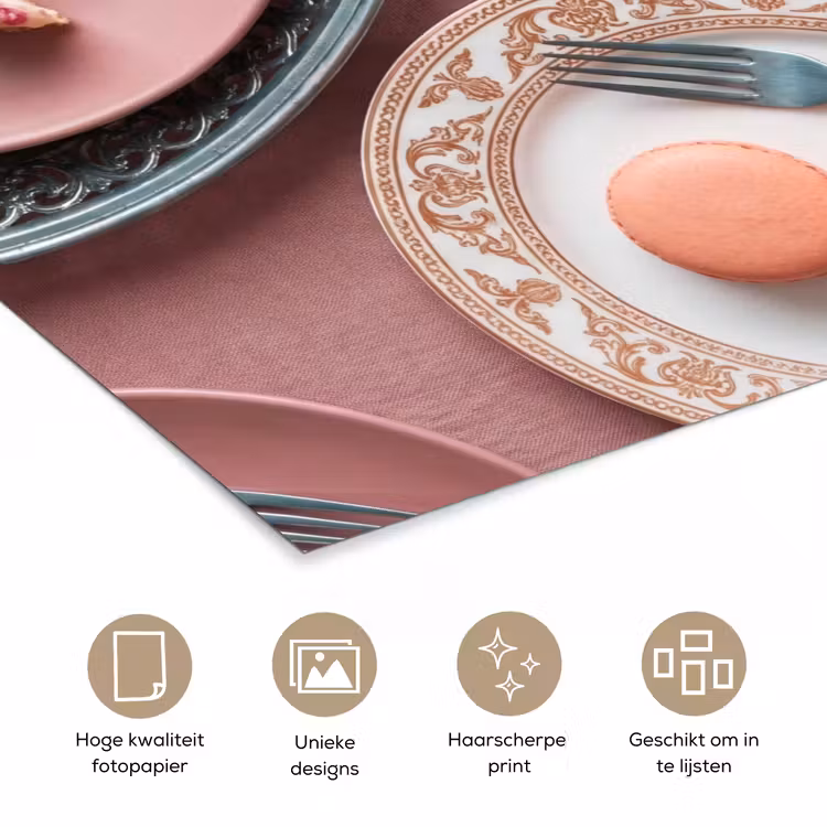 Dessert - Taart - Gebak - Zoet - Roze poster papier klein -closeup_NL