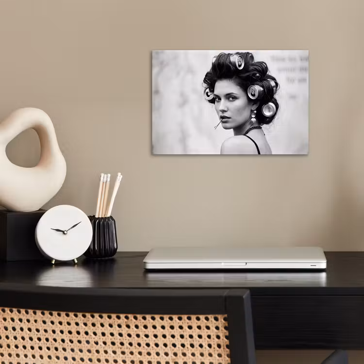 Edgy - Vrouw - Zwart - Wit poster papier klein -sfeer1