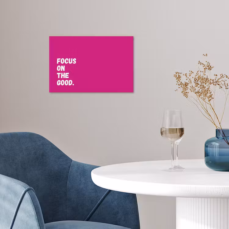 Focus on the good - Roze - Simple poster papier klein -sfeer3
