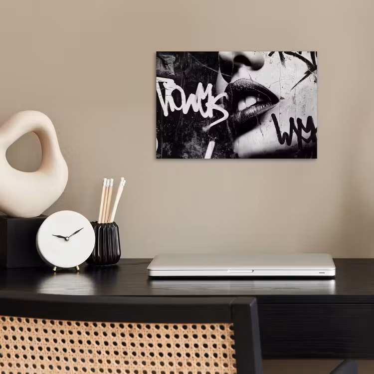 Gezicht - Mond - Graffiti - Zwart poster papier klein -sfeer1