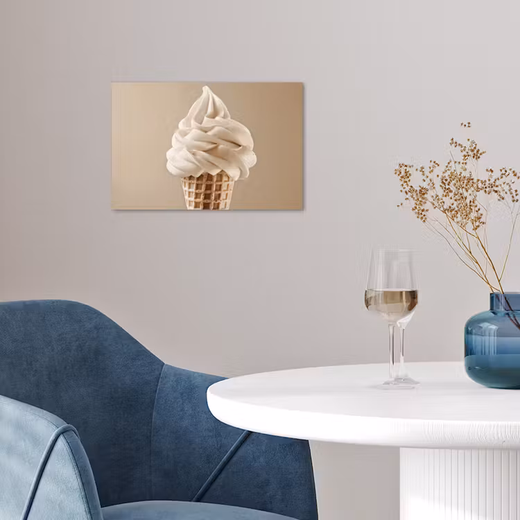 IJs - Softijs - Romig - Hoorntje - Beige poster papier klein -sfeer3