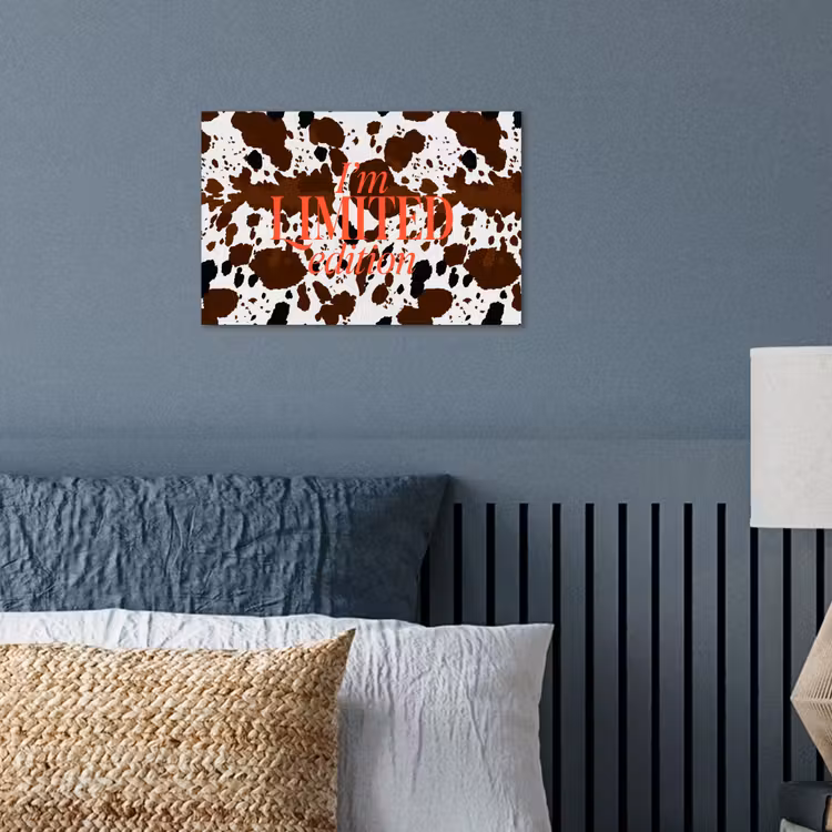 Koeienprint - Limited edition - Rood poster papier klein -sfeer2