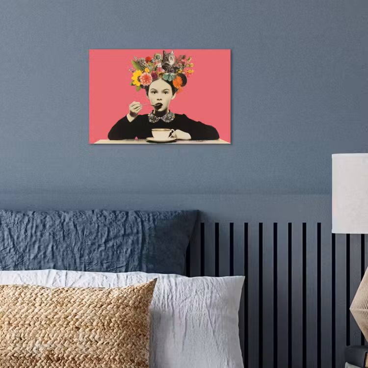 Meisje - Kopje - Bloemen - Roze poster papier klein -sfeer2