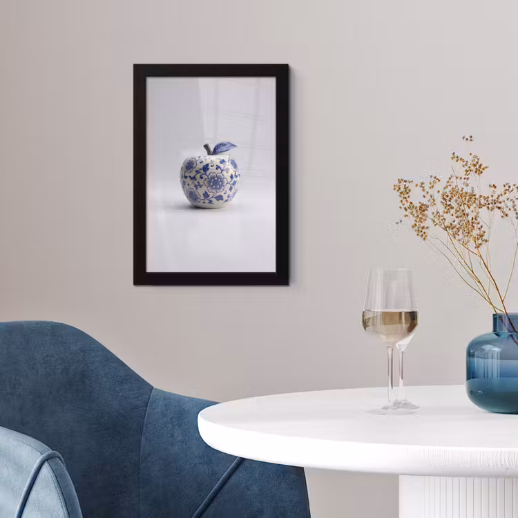 Appel - Blauw - Klassiek fotolijst zwart zonder passe partout klein -sfeer4