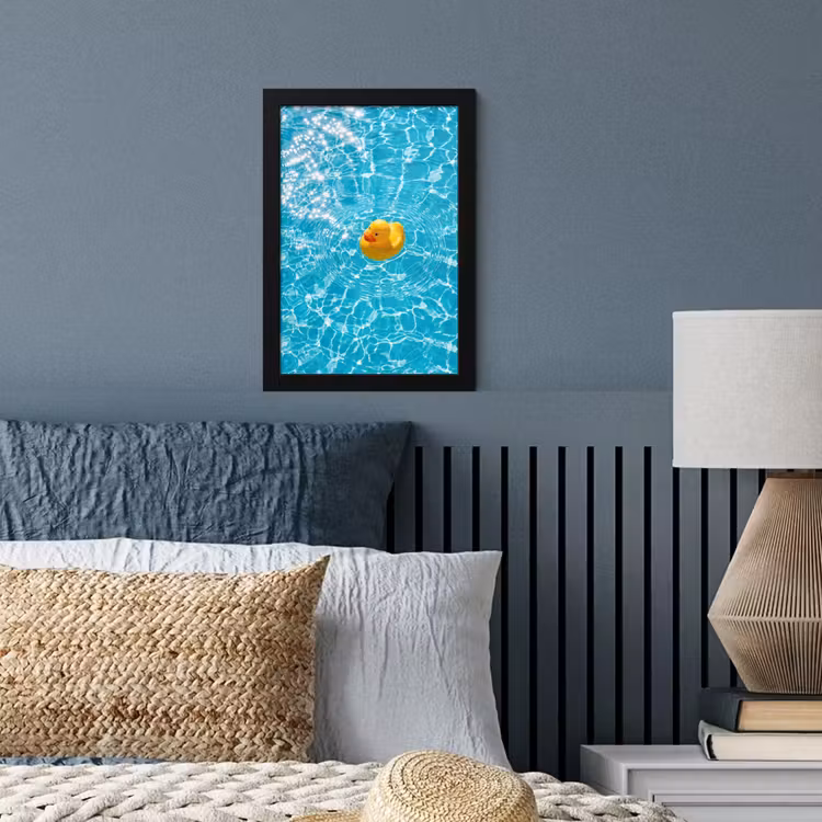 Badeend - Dobberen - Blauw fotolijst zwart zonder passe partout klein -sfeer3