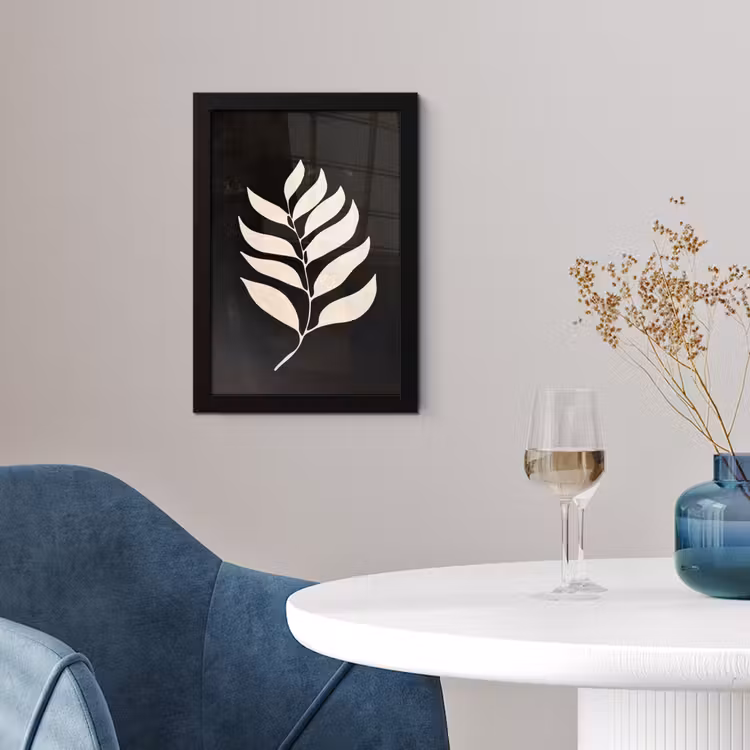 Blad - Wit - Minimalistisch fotolijst zwart zonder passe partout klein -sfeer4