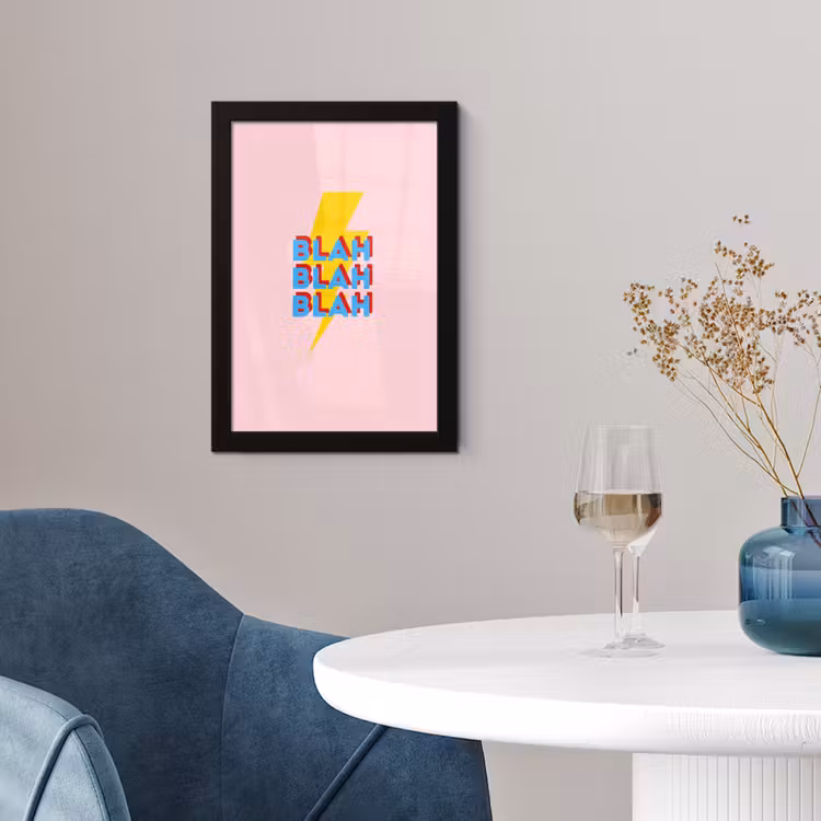 Blah - Bliksem - Roze fotolijst zwart zonder passe partout klein -sfeer4