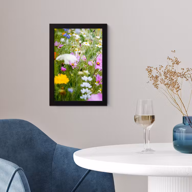 Bloemen - Natuur - Groen - Gras - Paars - Wit fotolijst zwart zonder passe partout klein -sfeer4