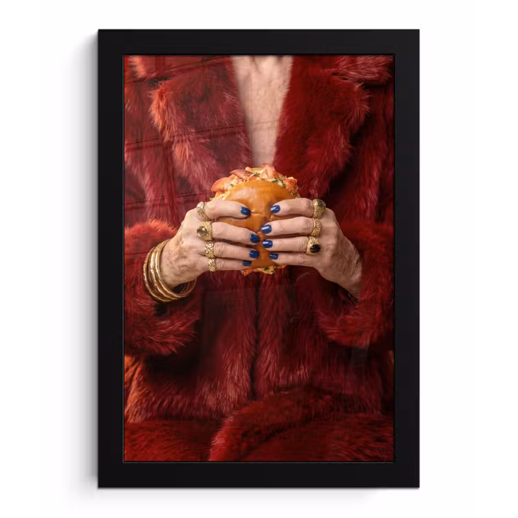 Broodje - Bontjas - Goud fotolijst zwart zonder passe partout klein -3d