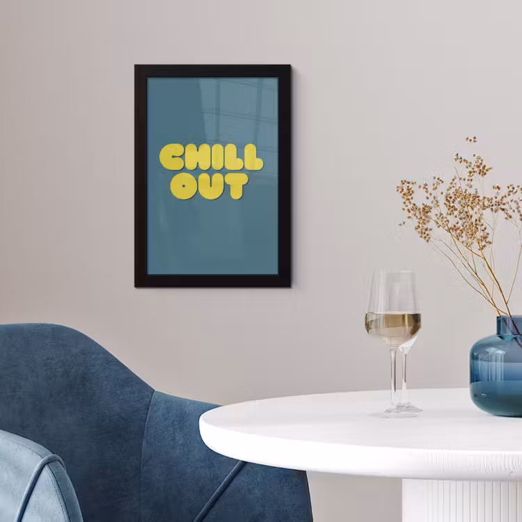 Chill out - Geel - Blauw fotolijst zwart zonder passe partout klein -sfeer4