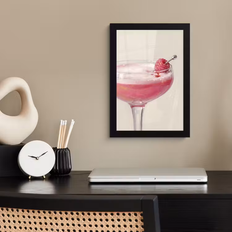 Cocktail - Framboos - Drank - Modern - Roze fotolijst zwart zonder passe partout klein -sfeer1