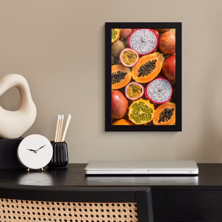 Fruit - Geopend - Tropisch - Eten - Kleurrijk fotolijst zwart zonder passe partout klein -sfeer1