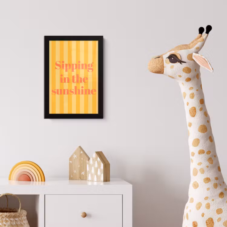 Gestreept - Geel - Sunshine - Letters fotolijst zwart zonder passe partout klein -usfeer4_kinderkamer