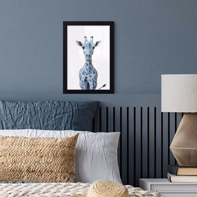 Giraffe - Delfts blauw - Dieren - Minimalistisch fotolijst zwart zonder passe partout klein -sfeer3