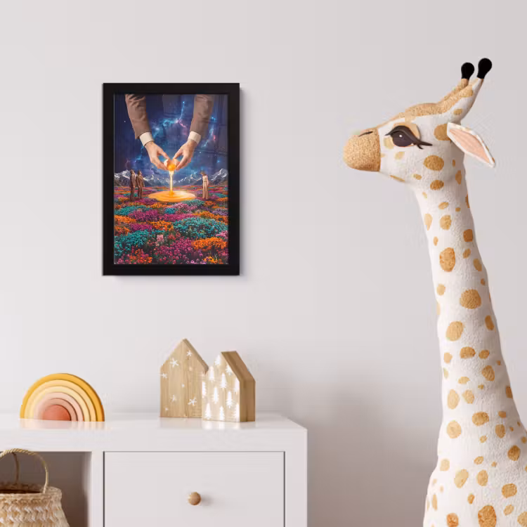 Poster met lijst - Handen - Ei - Surrealisme - Handen - Ei - Surrealisme fotolijst zwart zonder passe partout klein