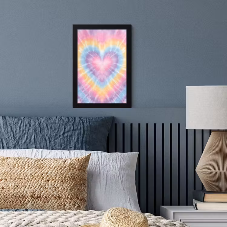 Hartvorm - Pastelkleuren - Tie Dye fotolijst zwart zonder passe partout klein -sfeer3