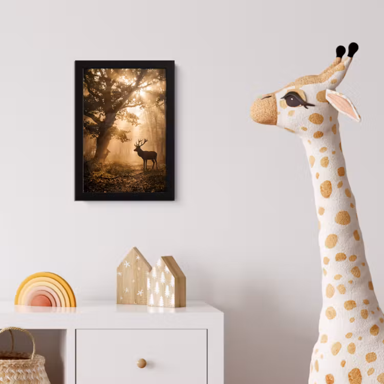 Hert - Bos - Mistig - Natuur - Goud fotolijst zwart zonder passe partout klein -usfeer4_kinderkamer