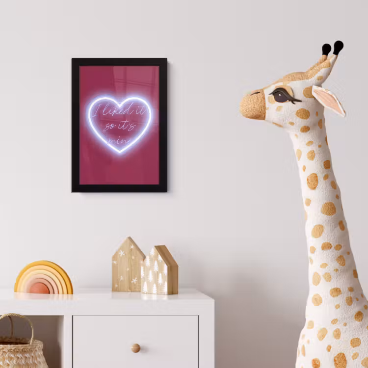I liked it so it's mine - Neon hart - Roze fotolijst zwart zonder passe partout klein -usfeer4_kinderkamer
